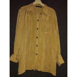 Zara Woman Button Up Shirt Size Smal Beige